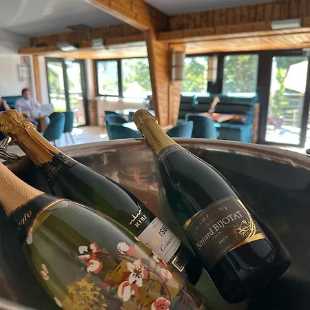 Hotel Parc Les Cigognes Albé