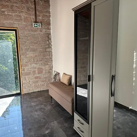 Parc Les Cigognes Hotel Albé