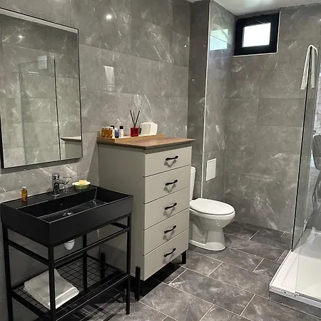 Parc Les Cigognes Hotel 3*