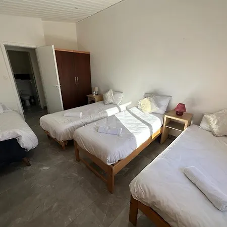 Parc Les Cigognes Hotel