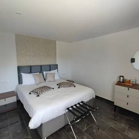 Parc Les Cigognes Albé