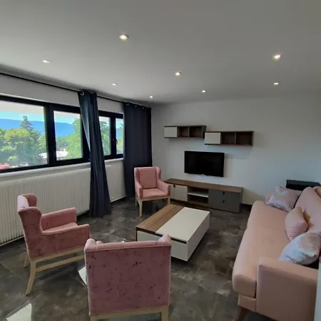 Parc Les Cigognes Hotel