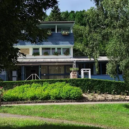 Hotel Parc Les Cigognes Albé